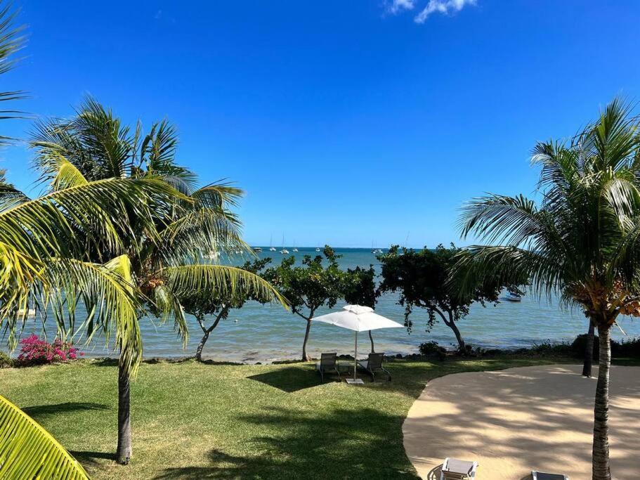Latitude Luxury Seafront Suite Rivière Noire Dış mekan fotoğraf
